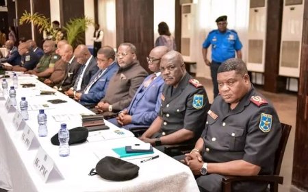 RDC -BRAZZA VILLE : ouverture de la 10 ieme session extraordinaire de la commission spéciale mixte de défense et sécurité