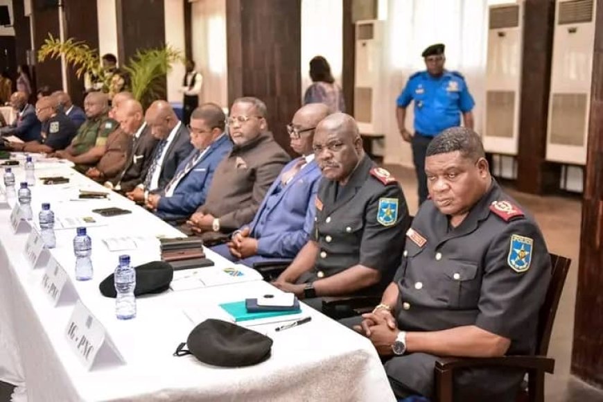 RDC -BRAZZA VILLE : ouverture de la 10 ieme session extraordinaire de la commission spéciale mixte de défense et sécurité