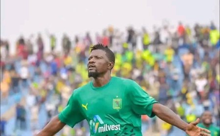 Football : Héritier Luvumbu en feu