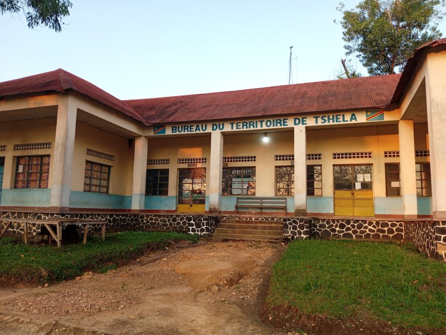 Kongo-central: Crispin Mbadu à la rescousse de la population de Tshela en la dotant des infrastructures nécessaires