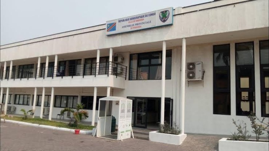 Augmentation des émoluments des Députés provinciaux : l’assemblée provinciale de Kinshasa va à l’encontre de la clameur publique