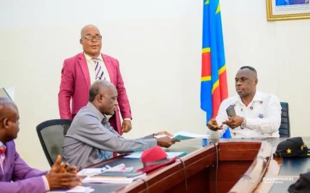 Kasaï-Oriental : déchu par les élus provinciaux jean paul MBWEBWE passe le bâton de commandement au vice-gouverneur