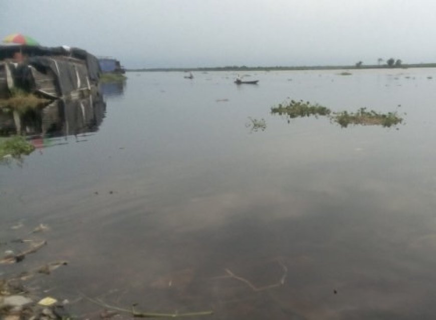 Équateur : plus de 30 corps repêchés après un naufrage sur le lac Tumba à Bikoro