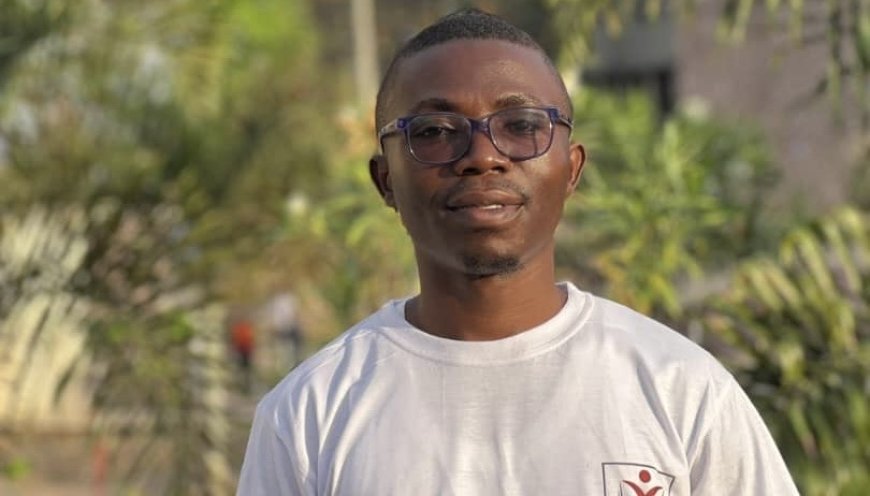 L’impact du numérique sur l’éducation et la formation des jeunes : Patrice MBAKA BOONGO trace une courbe