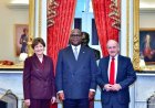 RDC–États-Unis : à Washington, Tshisekedi échange avec des sénateurs américains sur la sécurité dans l’Est