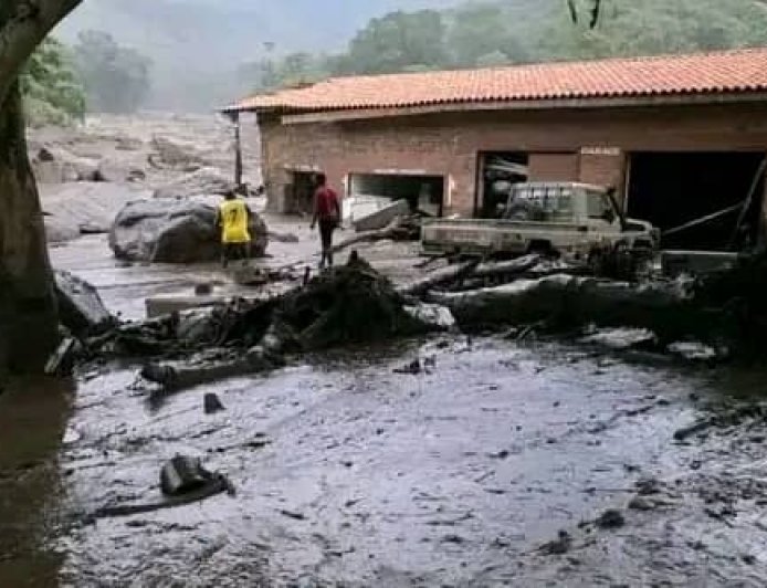 Beni : une pluie torrentielle emporte plus de 20 maisons à Ruwenzori