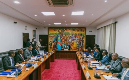 Retard des salaires en RDC : le gouvernement évoque la pression des dépenses sécuritaires et humanitaires