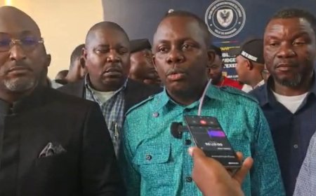 Kinshasa : un accord provisoire met fin à la grève des chauffeurs après des discussions avec le ministre provincial des Transports