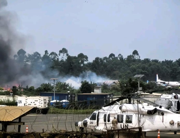 Beni : un incendie ravage une partie de l'aéroport de Mavivi