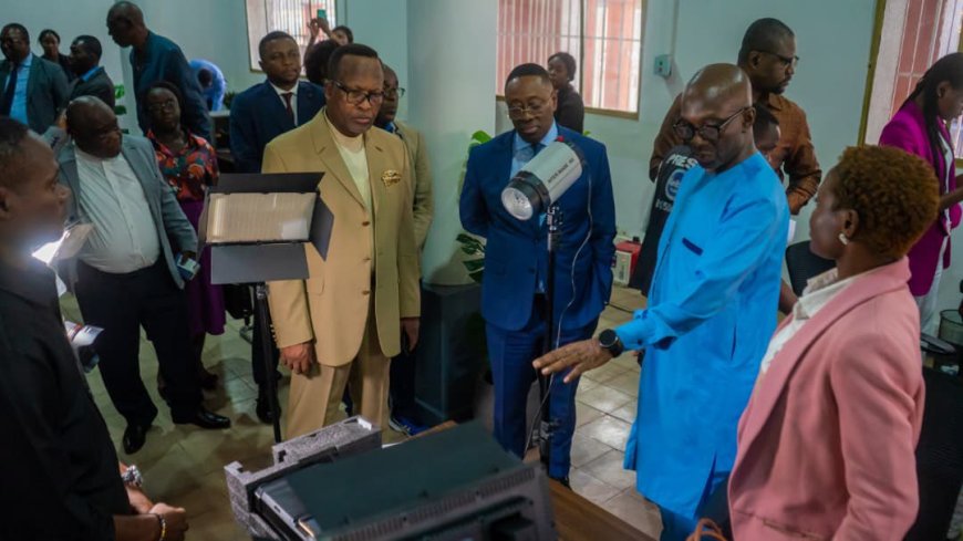 RDC : Kinshasa lance la délivrance de cartes de résidence pour les étrangers