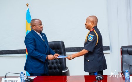 Relance du centre d’appel d’urgence de la Police à Kinshasa : le Vice-premier ministre de l’Intérieur, le ministre des postes et télécommunications, et l’ARPTC aident à la modernisation de la sécurité publique