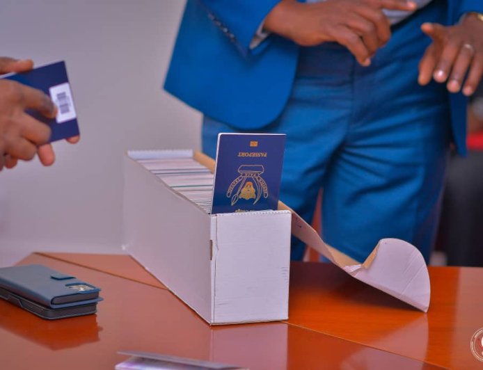RDC : retrait des passeports lancé pour les usagers du centre infinitif de la Gombe entre juillet 2025 et janvier 2026, annonce le ministère des affaires étrangères