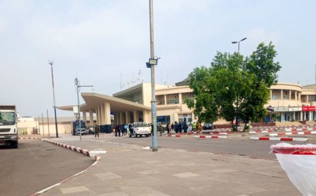 Félix tshisekedi inaugure la nouvelle rotonde a l'aéroport international de ndjili