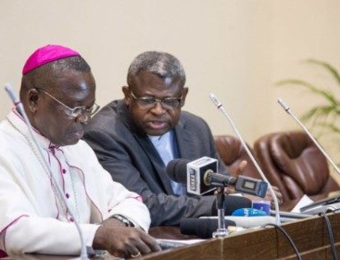 RDC : l’Union sacrée accuse la CENCO de « subversion » dans le débat sur la réforme constitutionnelle