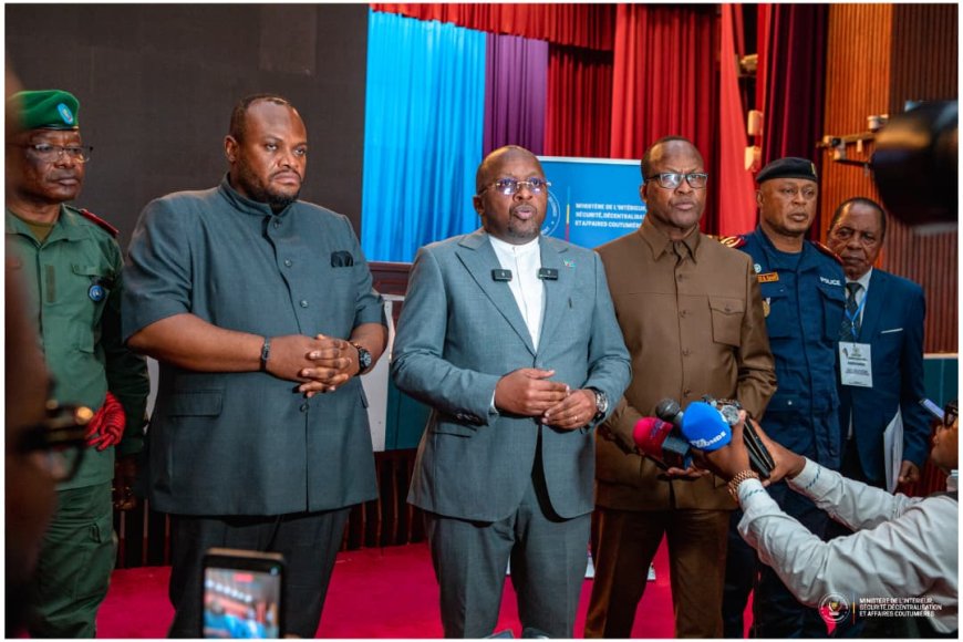 RDC : les autorités renforcent les mesures contre la maladie à virus Ebola dans 4 provinces y compris Kinshasa