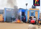 Bunia : des prestataires de riposte d’Ebola manifestent le non-paiement de leurs rémunérations
