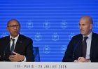Football : Zinédine Zidane chez les Bleus, l'heure du destin