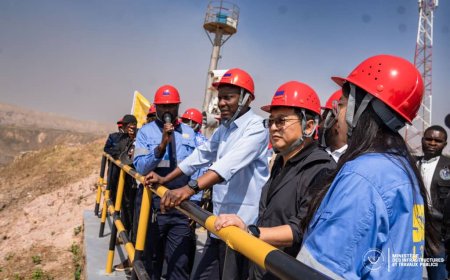 Lualaba : John Banza Lunda visite les installations de la SICOMINES et évalue les projets d'infrastructures financés par le partenariat sino-congolais
