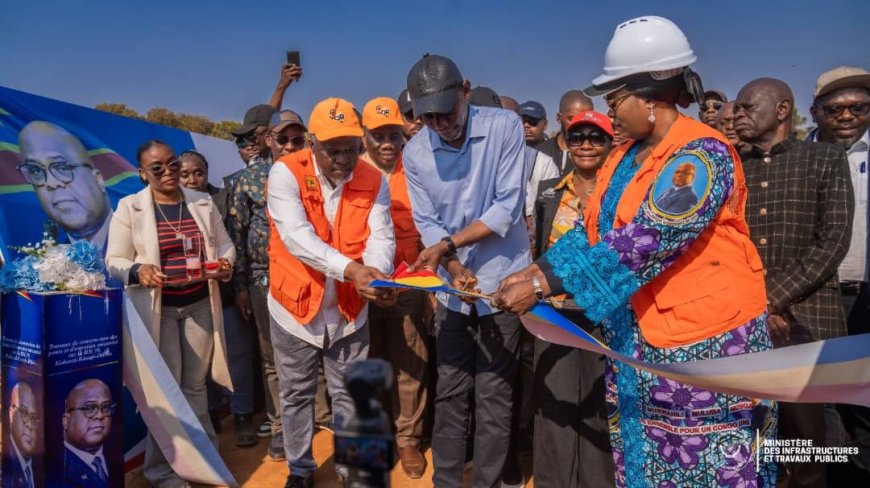 Lualaba : le ministre John Banza Lunda inaugure les ponts de Kanzenze 1 et de Balula sur la RN39