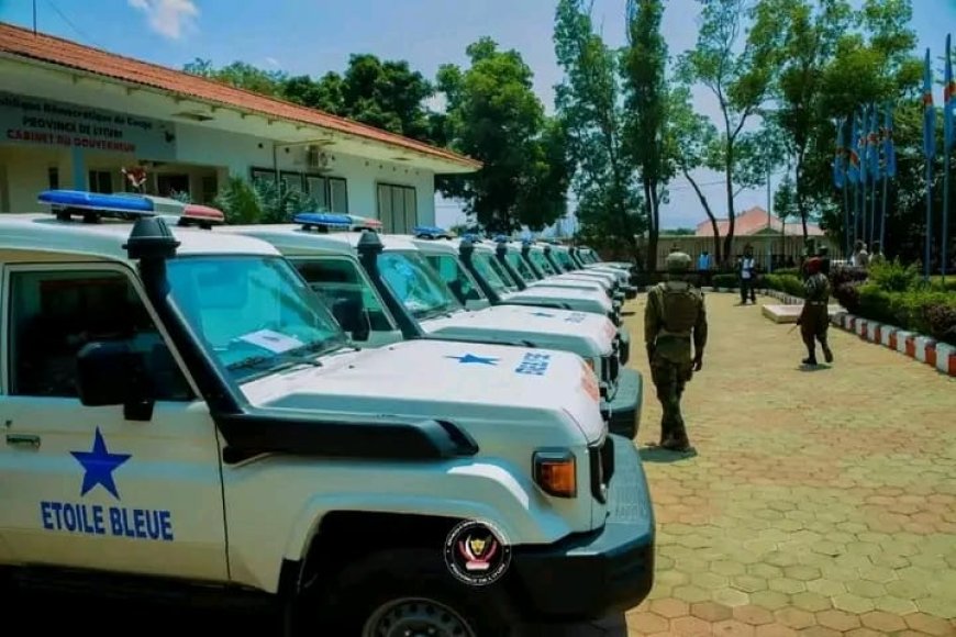 Ituri : le Gouvernement dote la province de dix ambulances pour renforcer la lutte contre Ebola