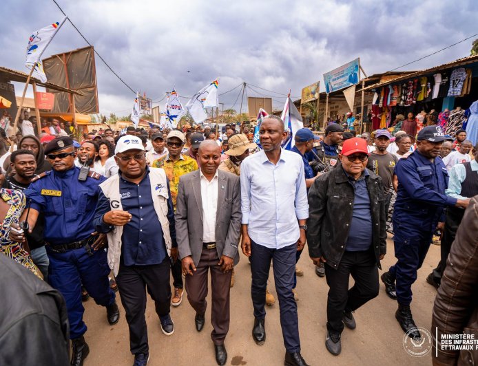 Caravane infrastructurelle : John Banza Lunda accélère l’inspection du corridor Muanda-Kinshasa
